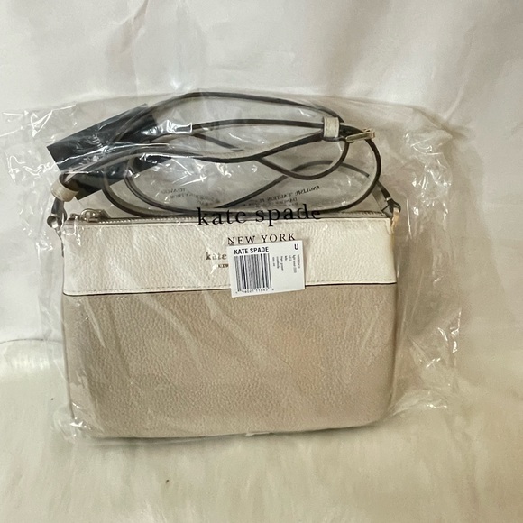 NWT Kate Spade Leila Triple Gusset Crossbody bag - Picture 11 of 12